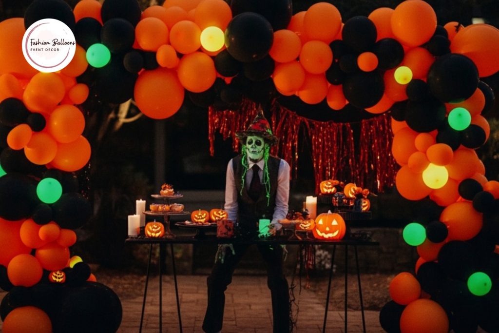 Designing a Spooky Halloween Party with Glow-in-the-Dark Balloon Décor