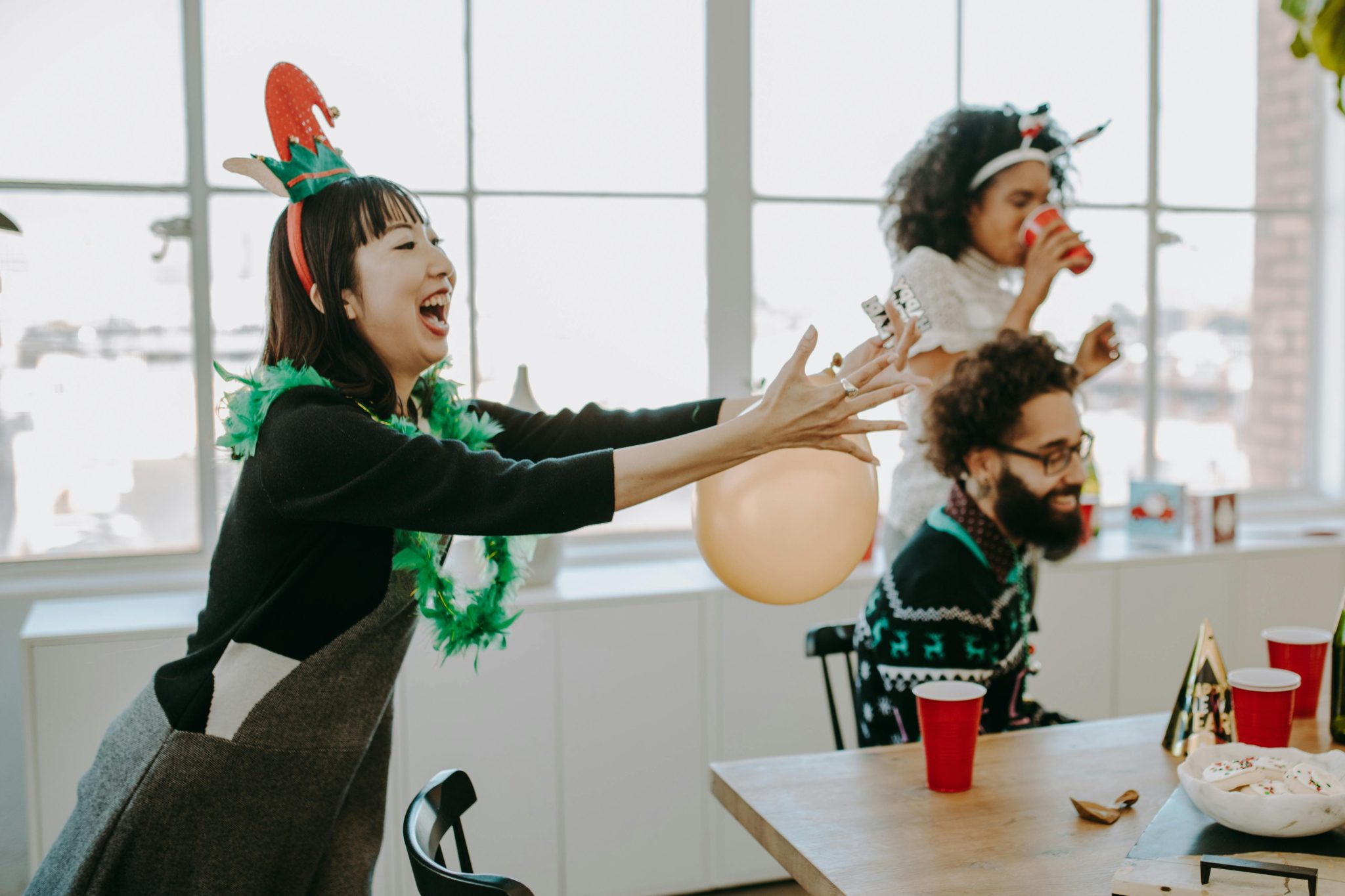 Elevate Your Miami Corporate Event with Stunning Balloon Decorations